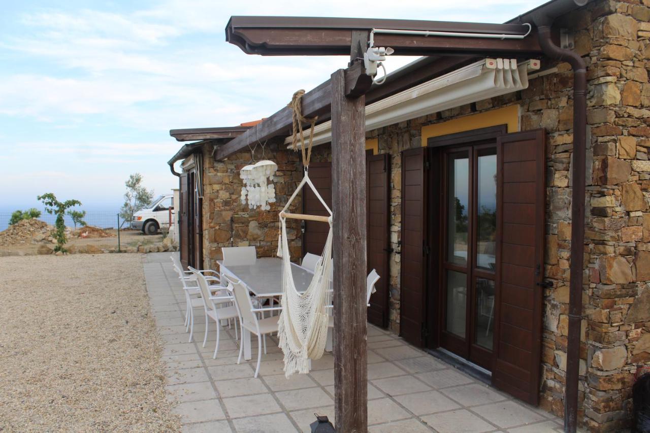 Villa Clicla - Pool, Sea,Hommock Swing And Laziness Imperia Exterior photo